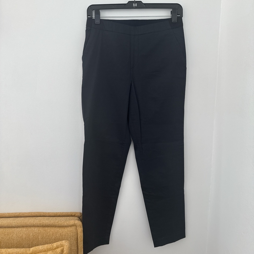 Uniqlo Black Straight Leg Tailored Pants